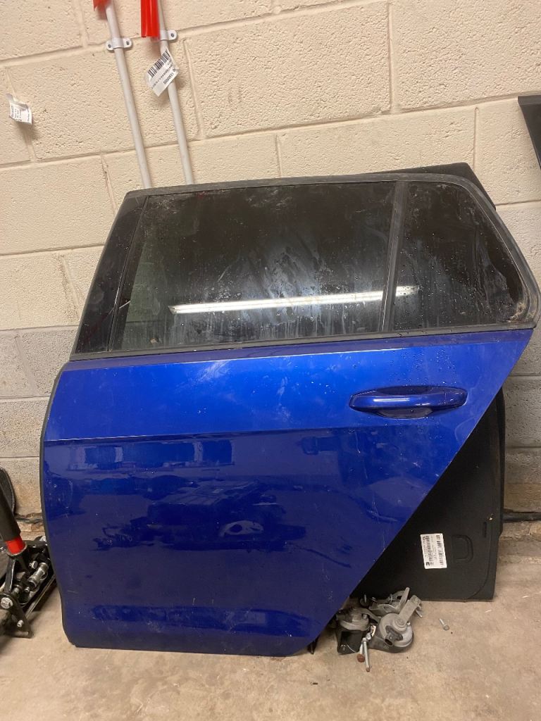  2019 VW GOLF R GTI GTD TSI MK7.5 MK7 PASSENGER SIDE BACK REAR DOOR IN LAPIS BLUE 