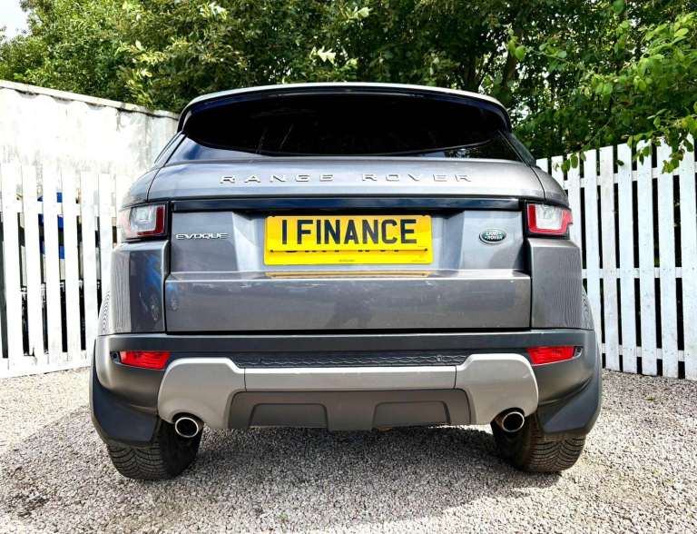 CAN'T GET CREDIT? CALL US! Range Rover Evoque 2.0 Td4 SE Tech AWD, Auto - £249 DEPOSIT, £82 PER WEEK