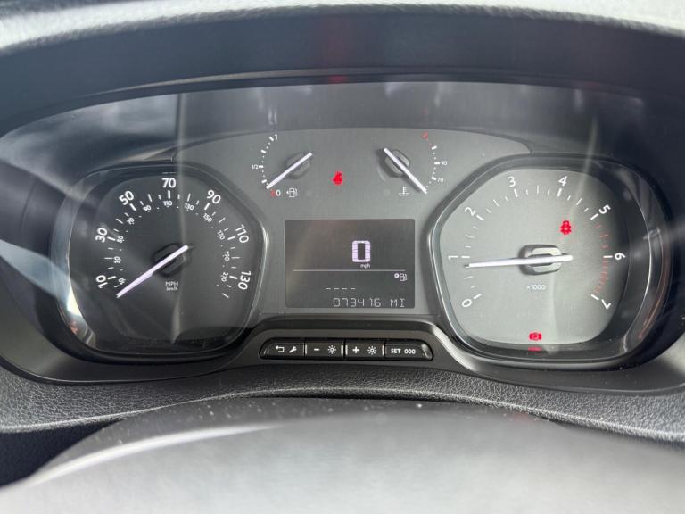 2020 Vauxhall Vivaro 2900 1.5d 100PS Dynamic H1 Van PANEL VAN DIESEL Manual