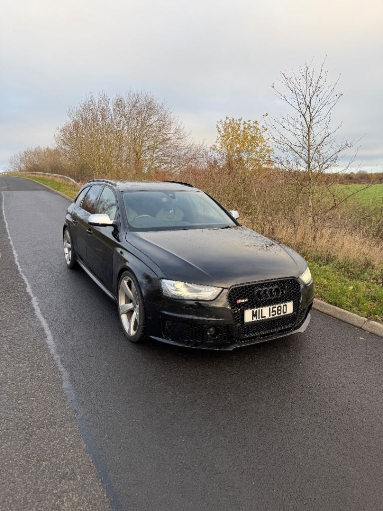 Audi RS4 Avant 2013 DSG 4.2l V8 Estate B8.5