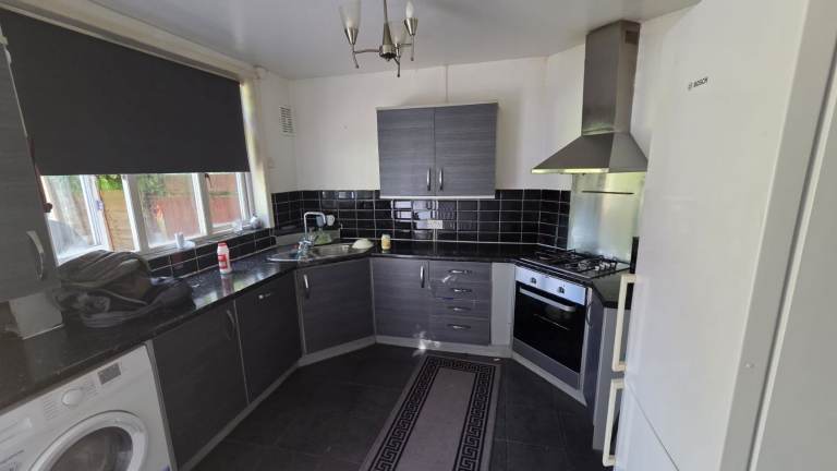 Decent 3 Bed House to Rent in Canley CV4 - 15 mins drive to Cov City Centre / Train Station