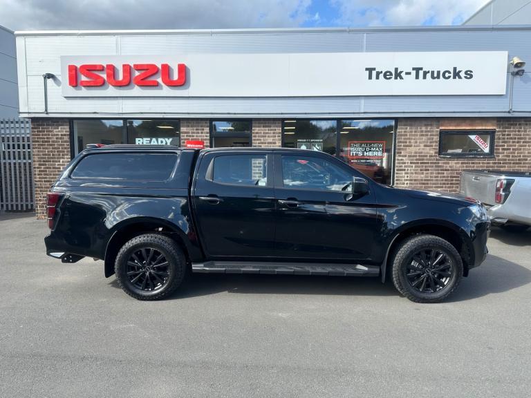ISUZU D-MAX 1.9 V-Cross Double Cab 4x4 Auto HUNTSMAN PACK