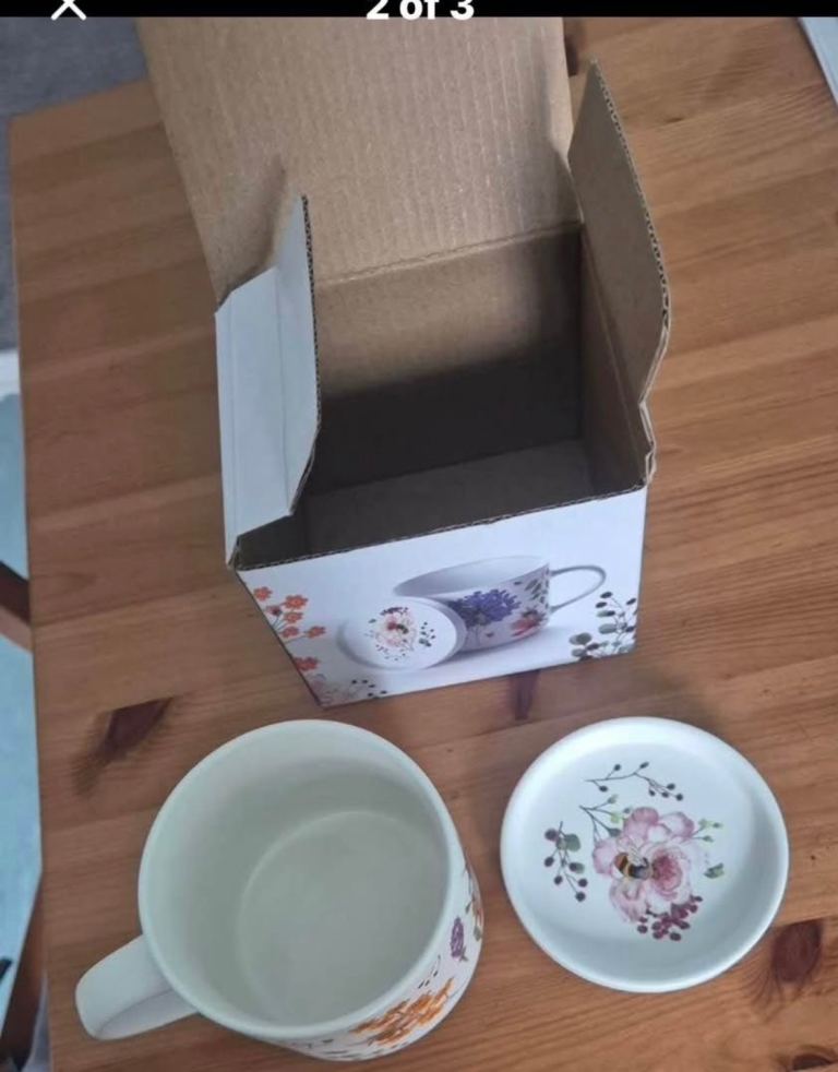 Nectar Meadows Mug and Coaster Set – New, Boxed