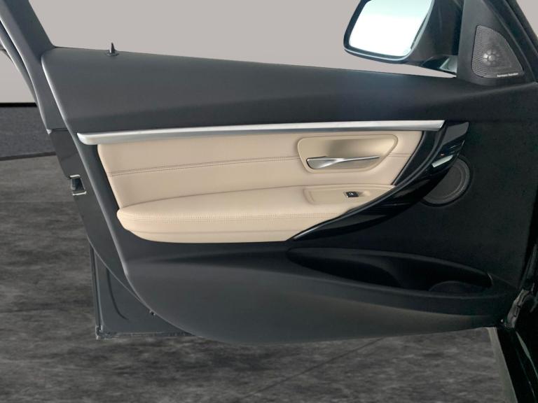 2018 BMW 3 Series 2.0 320d M Sport Shadow Edition Touring 5dr Diesel Auto Euro 6 (s/s) (190 p Est...