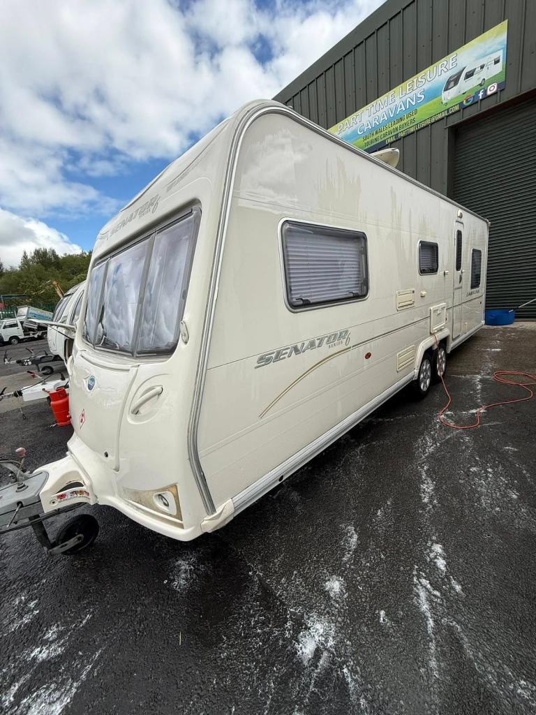 2008 BAILEY SENTOR CAROLINA - 6 BERTH CARAVAN 