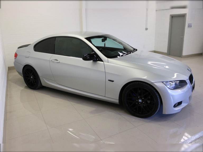 E92 BREAKING [DM FOR PARTS PRICES] READ THE ADVERT