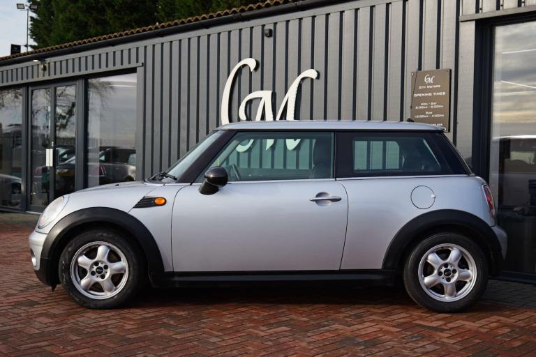 2008 MINI Hatch 1.4 One 3dr Hatchback Petrol Manual