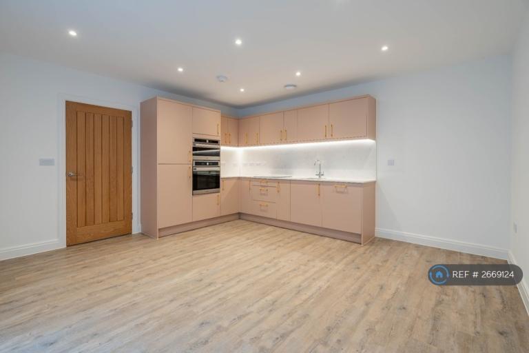 1 bedroom flat in The Gallery's At Rockspray Bude, Bude, EX23 (1 bed) (#2669124)