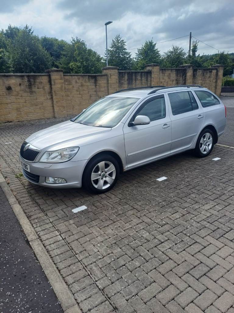 Skoda, OCTAVIA, Estate, 2010, Manual, 1896 (cc), 5 doors