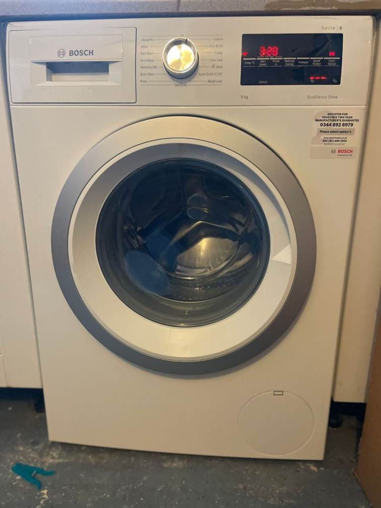 Bosch Washing Machine – White, Good Condition