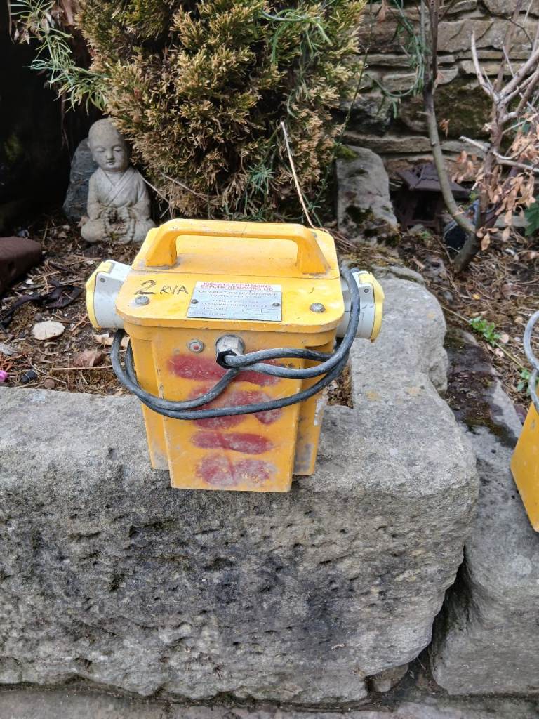 Yellow 2kVA 110 volt  Portable Site Transformer - Fair Condition