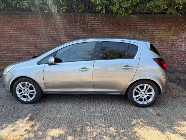 Vauxhall Corsa 1.2 - Bluetooth - Cruise Control - Aircon