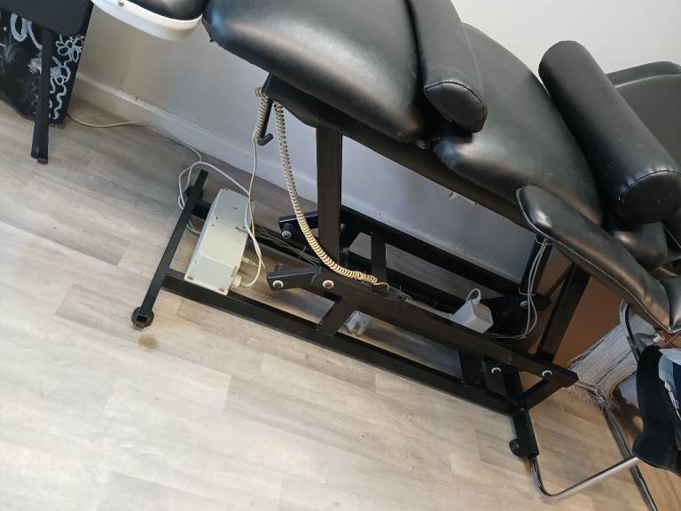 Black Electric Massage / Beauty Couch - Good Working Order