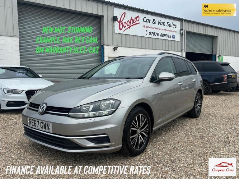 2017 Volkswagen Golf 1.6 TDI SE 5dr [Nav] ESTATE Diesel Manual