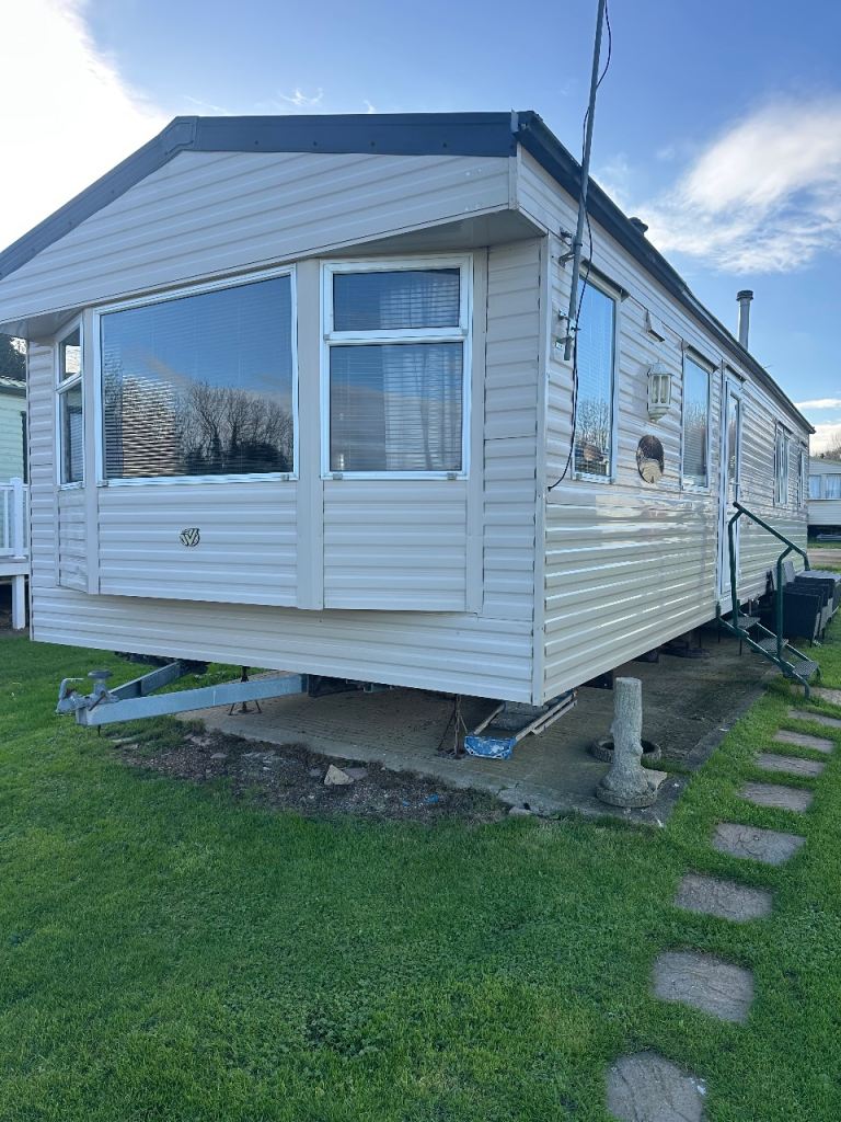 Bargain static holiday home