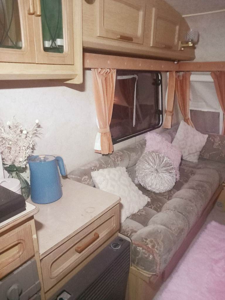 2 NICE 4 BERTH CARAVANS FOR SALE*SWIFT CHALLENGER & ABI AWARD MORNINGSTAR 