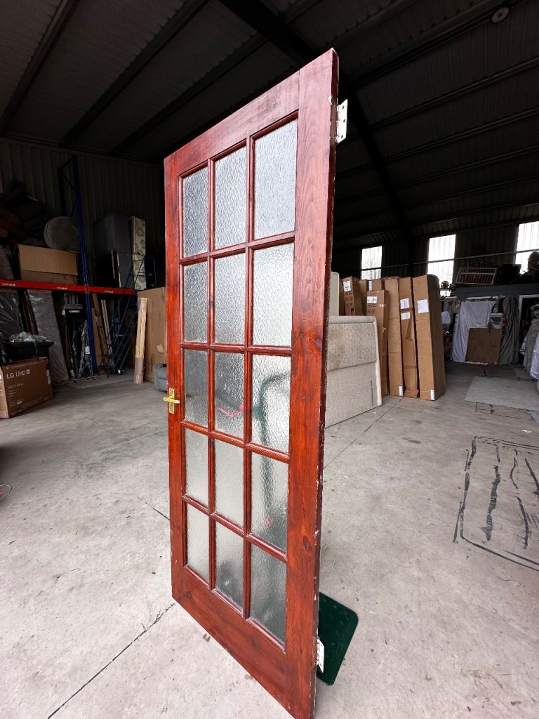 Wooden Internal Glazed Door with Hardware – Good Condition 30 kg