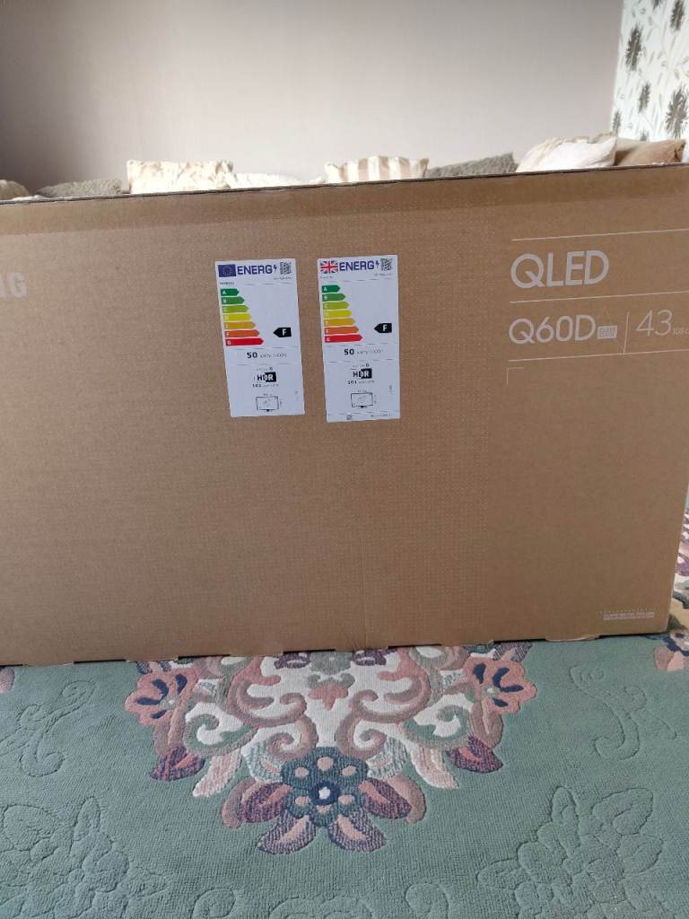 Brand New and Sealed in Box Samsung 43" Smart TV (Not Sony LG TCL Sky glass Panasonic JVC Hisense)