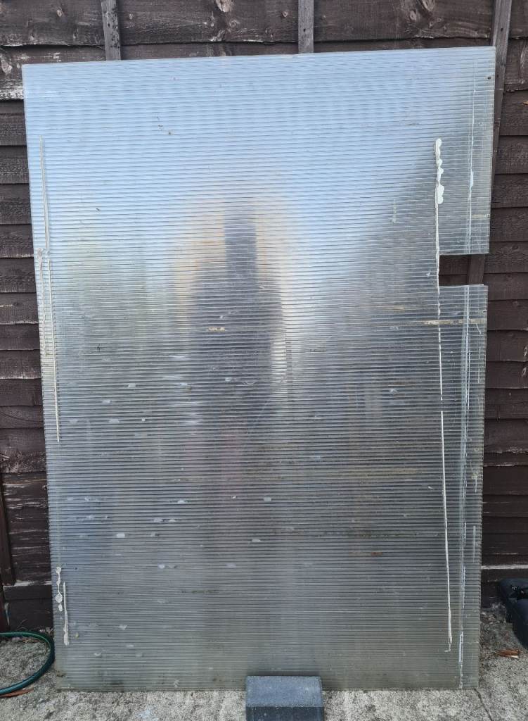 1 x Piece of Used 10mm Twinwall Polycarbonate Roofing Sheet. 