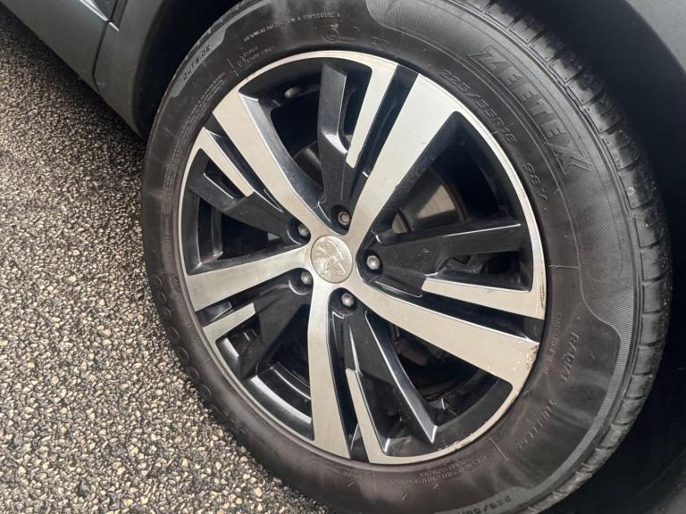 2018 Peugeot 3008 1.2 PureTech Allure 5dr HATCHBACK PETROL Manual