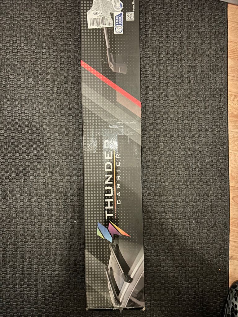 Toyota Auris touring roof bars 2013-2019