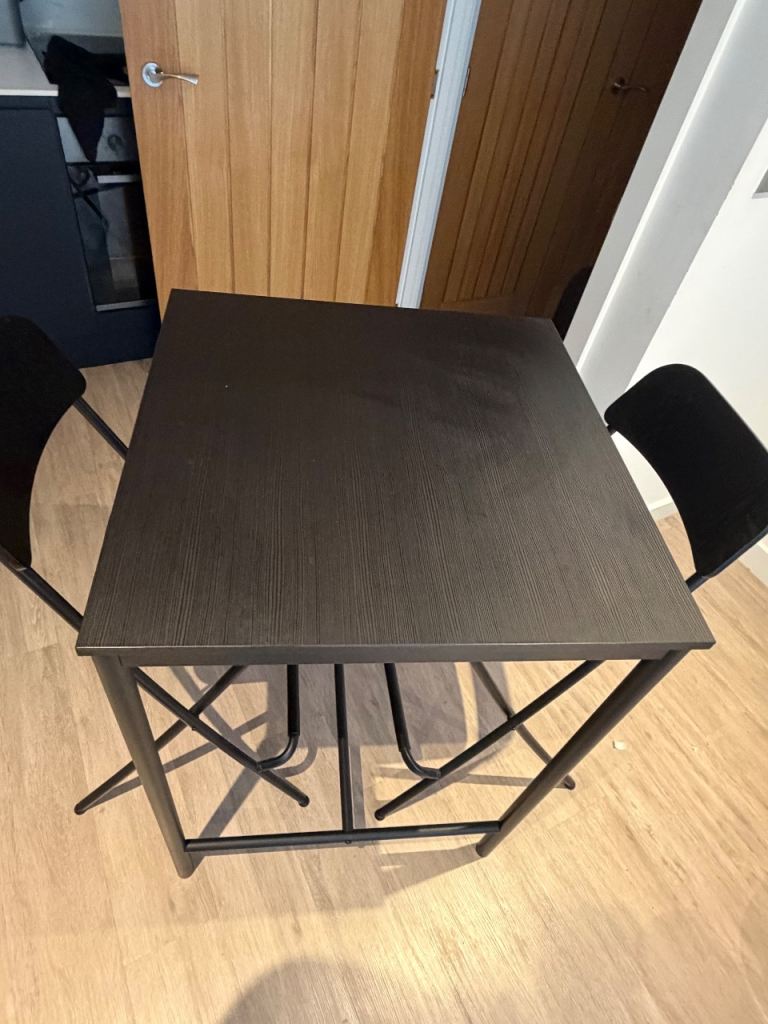 Dining Table with 2 Folding Chairs – Good Condition