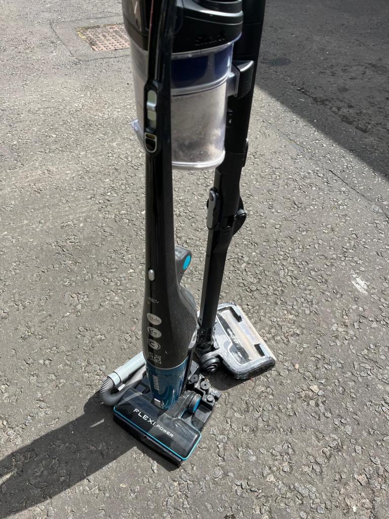 Free - Pair of Vacum Cleaners