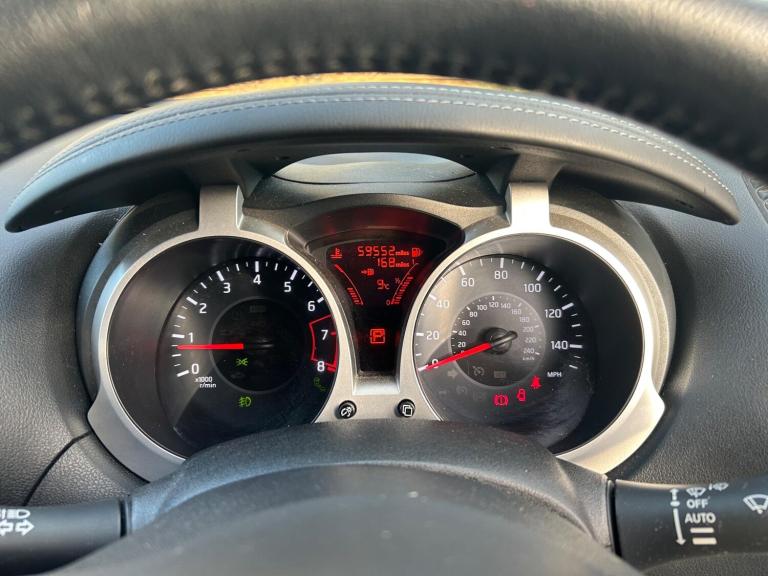 2016 Nissan Juke 1.6 Tekna XTRON Euro 6 5dr HATCHBACK Petrol Automatic