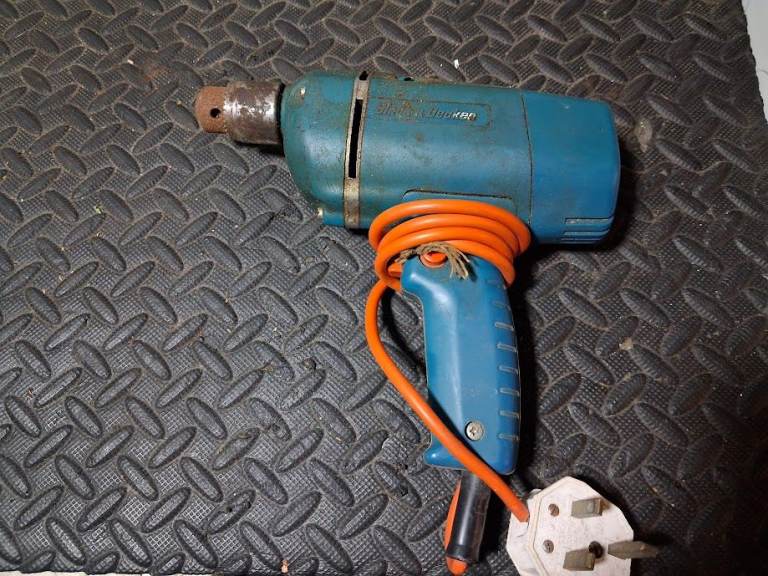 B&D Hammer drill - working.