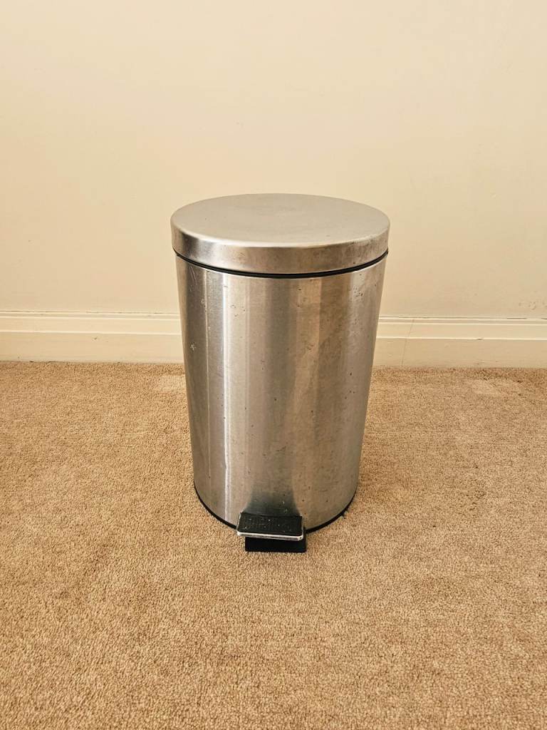 Kitchen Bin for sale