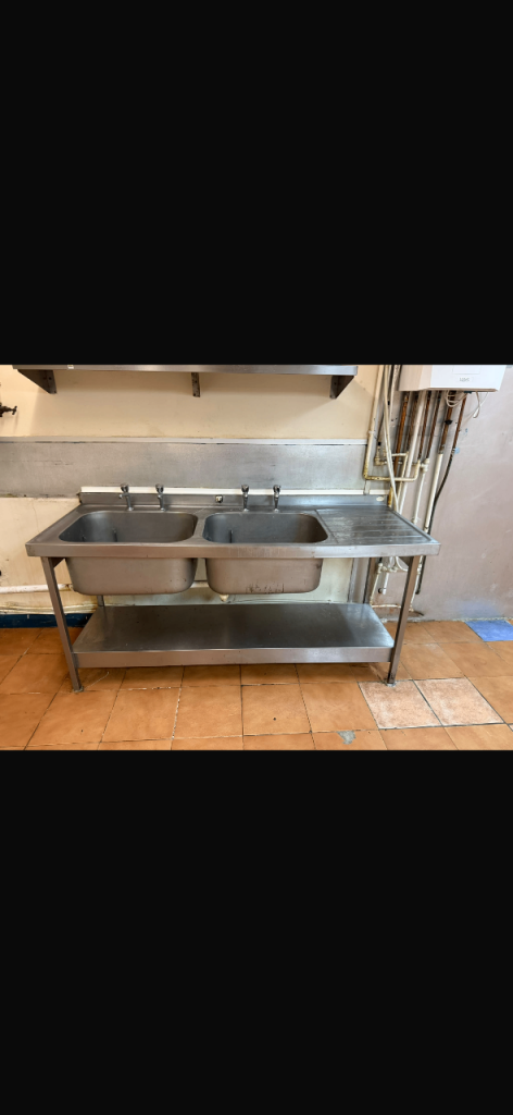 Double sink 