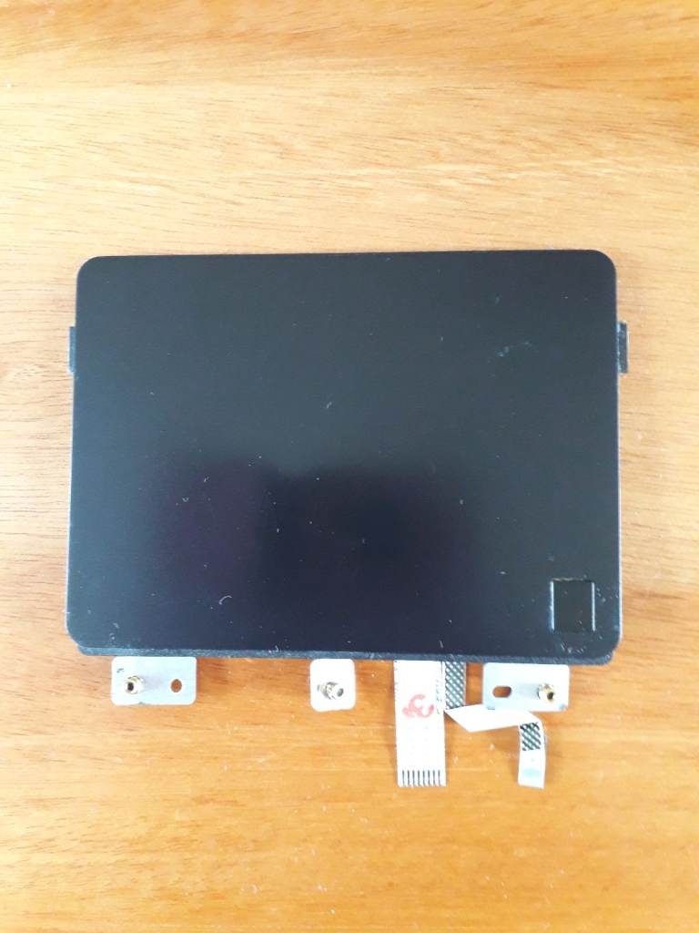Acer Aspire 7 A715-71G-53HF Laptop Touch pad