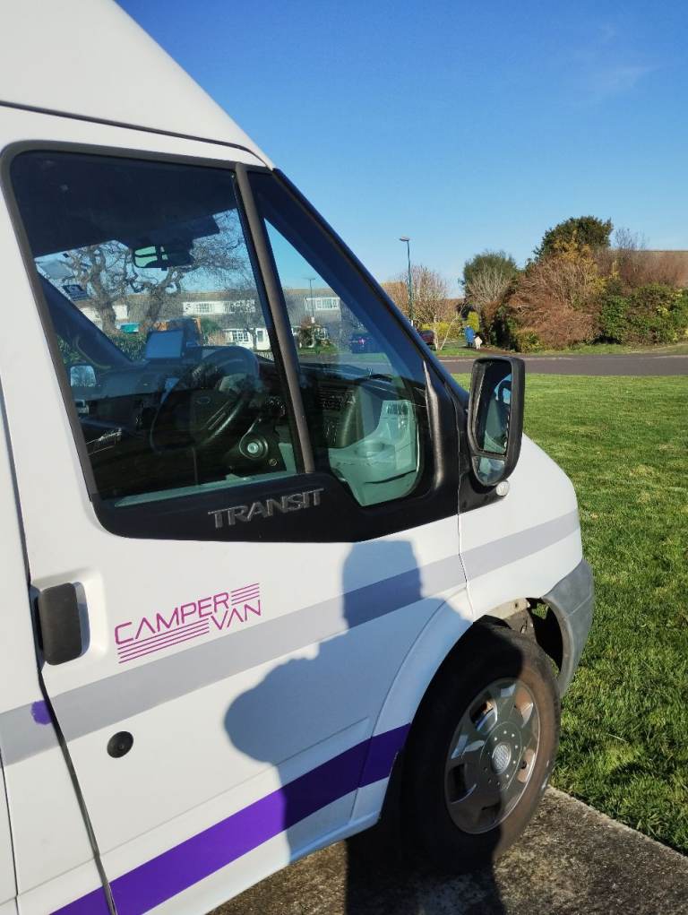 Tdi diesel 2.4 semi high roof rwd