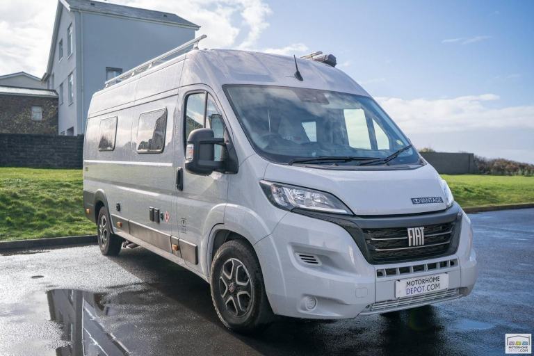 2022 Vantage Vue Rear Washroom Motorhome 