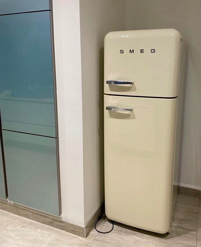Smeg Fridge Freezer