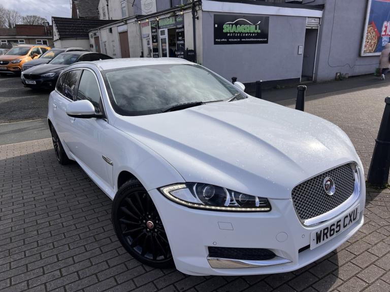 JAGUAR XF 2.2 d Luxury 2015