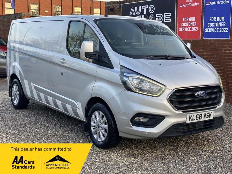 2019 Ford Transit Custom 2.0 300 EcoBlue Limited L2 H1 Euro 6 5dr PANEL VAN Diesel Manual