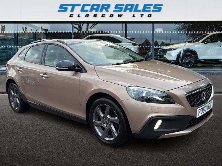2013 Volvo V40 Cross Country 1.6 D2 Lux Hatchback 5dr Diesel Powershift Euro 5