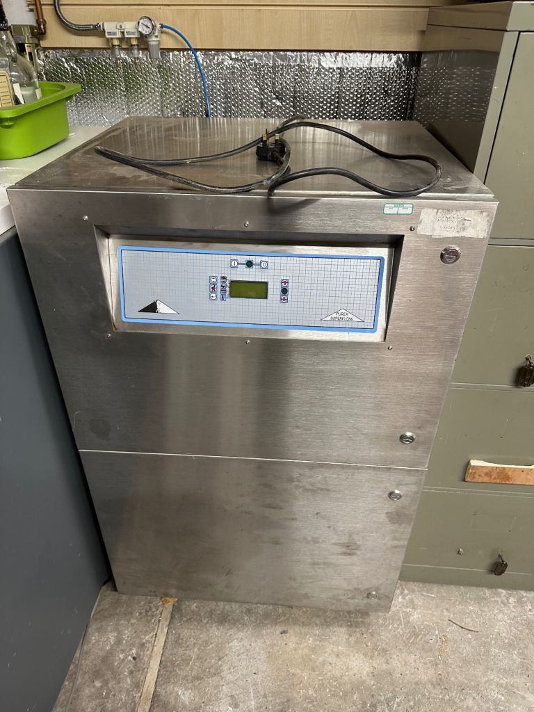 Purex fume extractor