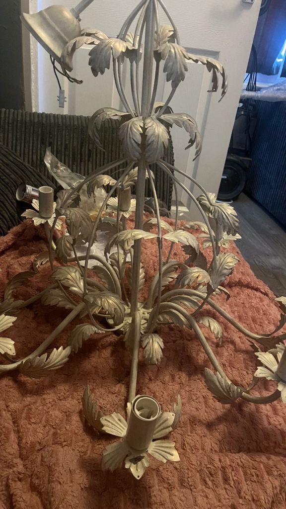 Decorative Metal Chandelier Light Fitting – Cream, Good Condition