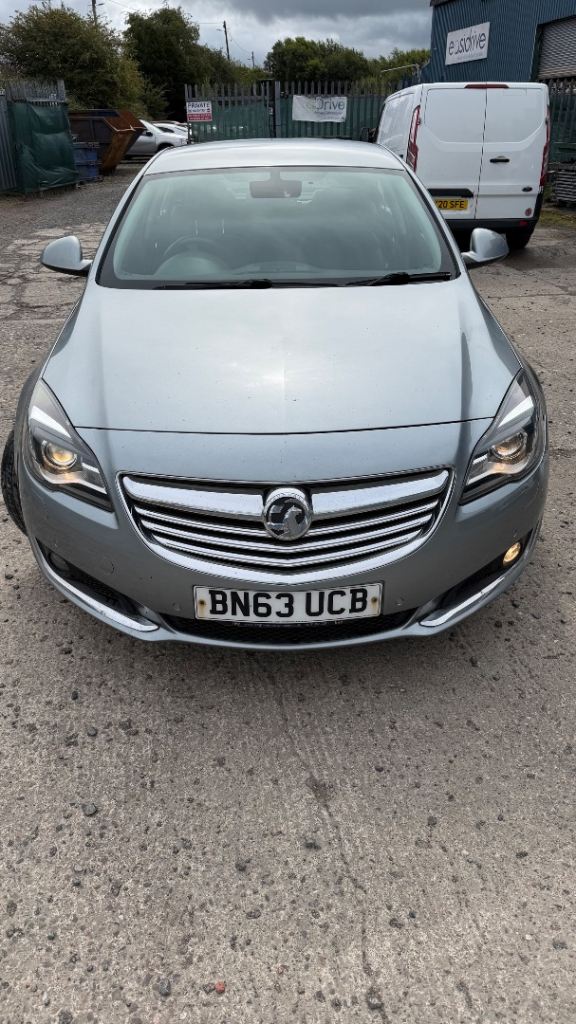 Vauxhall, INSIGNIA, Hatchback, 2013, Manual, 1956 (cc), 5 doors