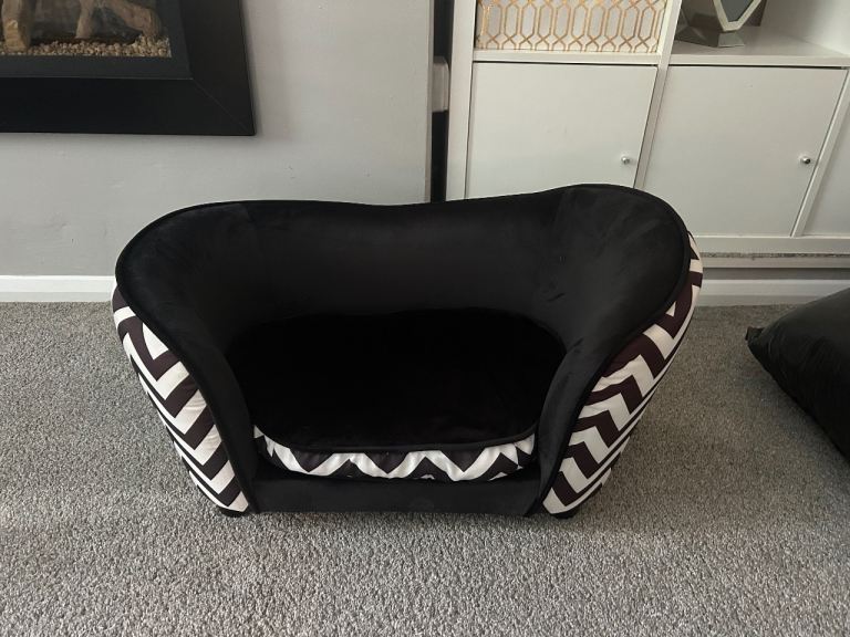 Pet bed