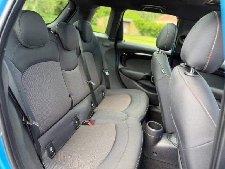 2015 15 MINI HATCH 1.5 COOPER HATCHBACK 5DR PETROL MANUAL EURO 6 (S/S) (136 PS)