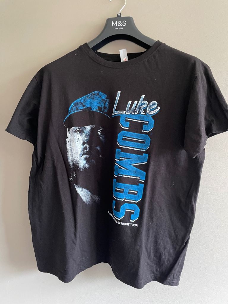 Luke Combs 2 large concert T-shirts 