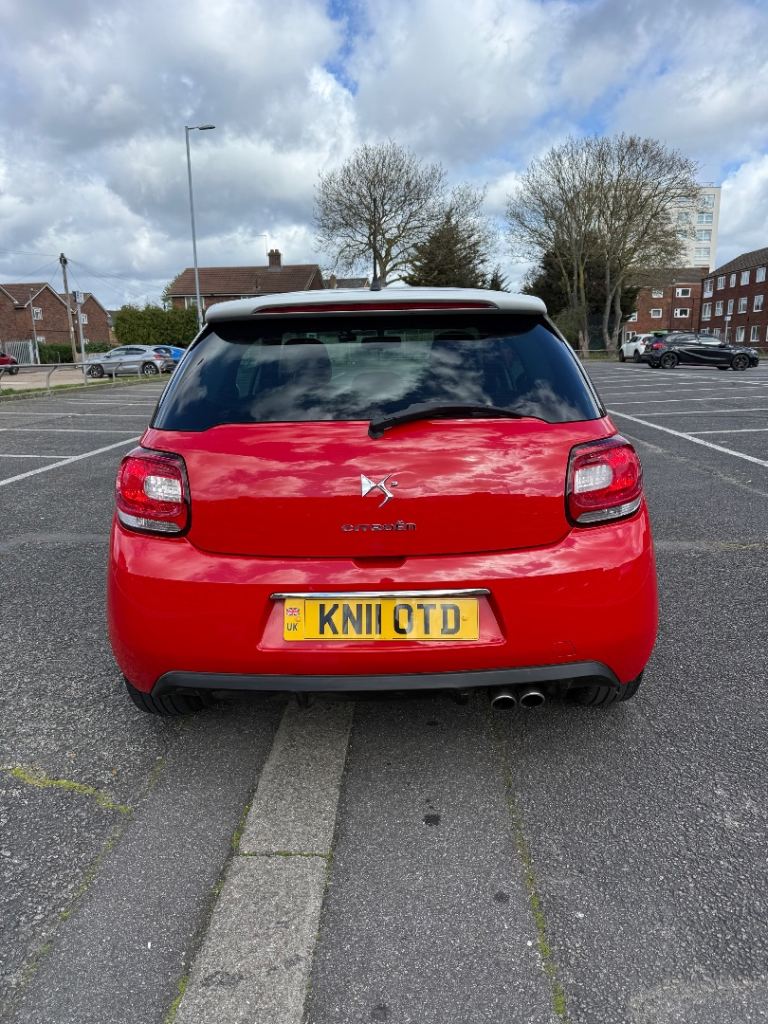 Citroen, DS3, Hatchback, 2011, Manual, 1598 (cc), 3 doors