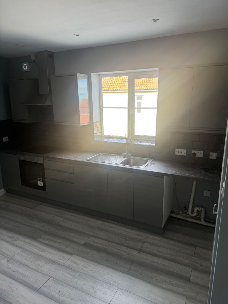 1 Bedroom Flat to Let