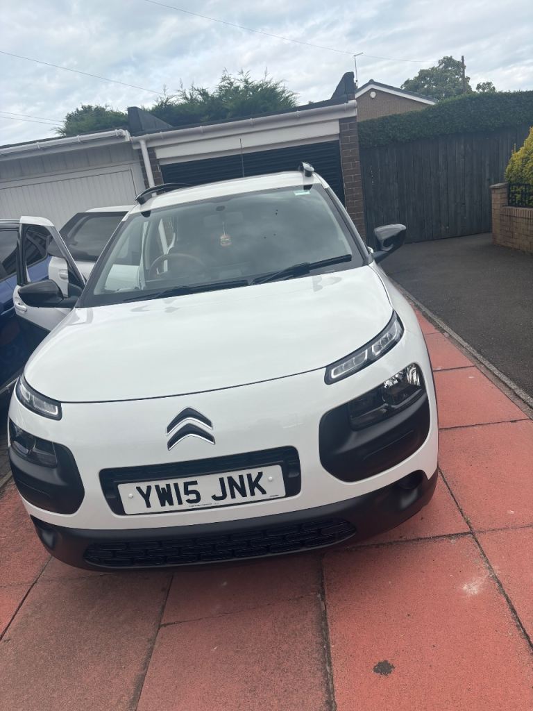 Citroen, C4 CACTUS, Hatchback, 2015, Manual, 1199 (cc), 5 doors