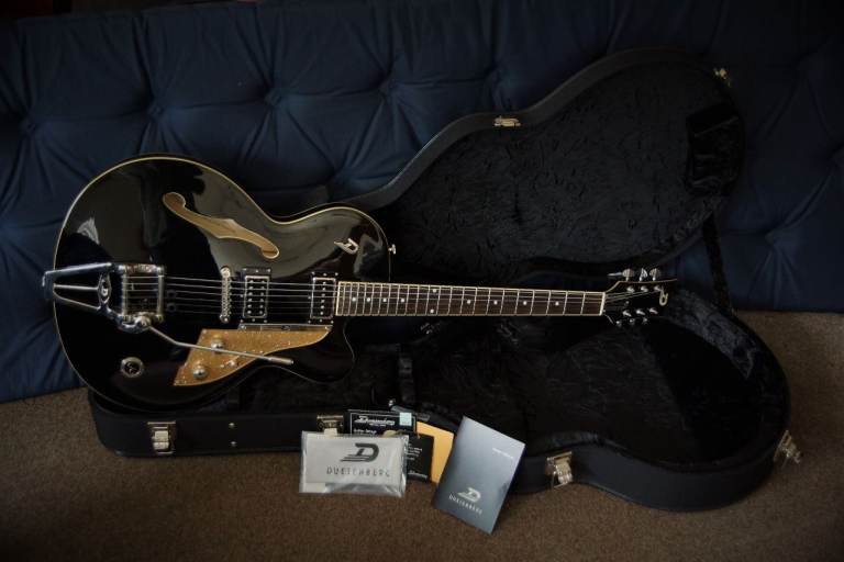 DUESENBERG CARL CARLTON CC SEMI-HOLLOW (Gibson ES STYLE) GUITAR VGC