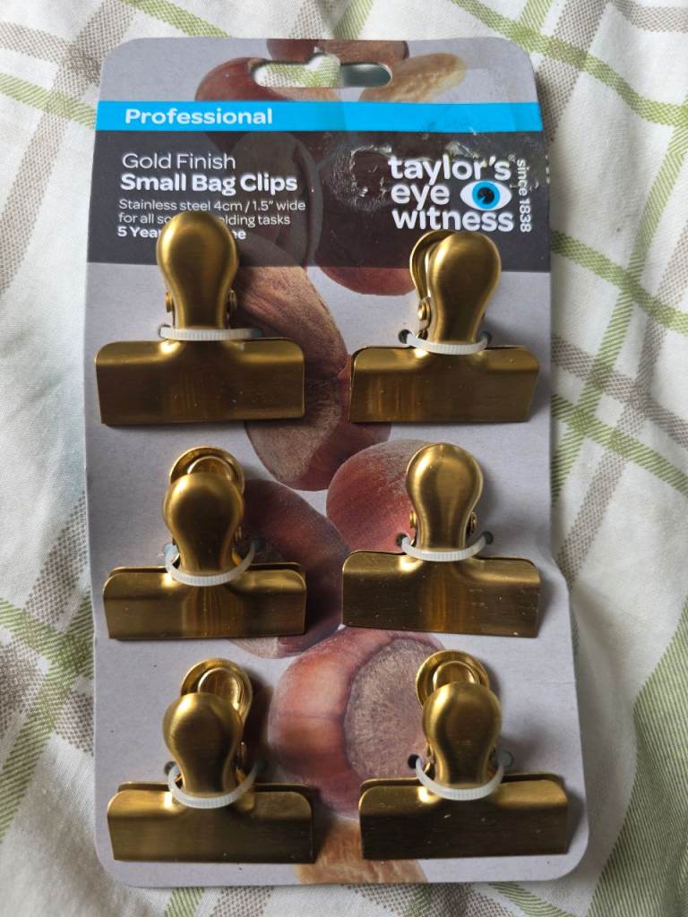 NEW Taylor's Eye Witness Gold Finish Small Bag Clips - Set of 6