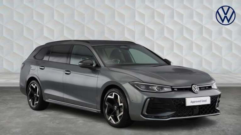 2025 Volkswagen Passat R-Line 1.5 eTSI 150PS 7-speed DSG Automatic Estate Petrol Automatic